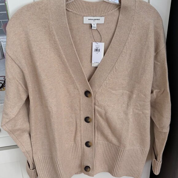 Banana Republic Factory Ribbed Button-Front Cardigan | Women’s Small | NWT - Picture 2 of 4